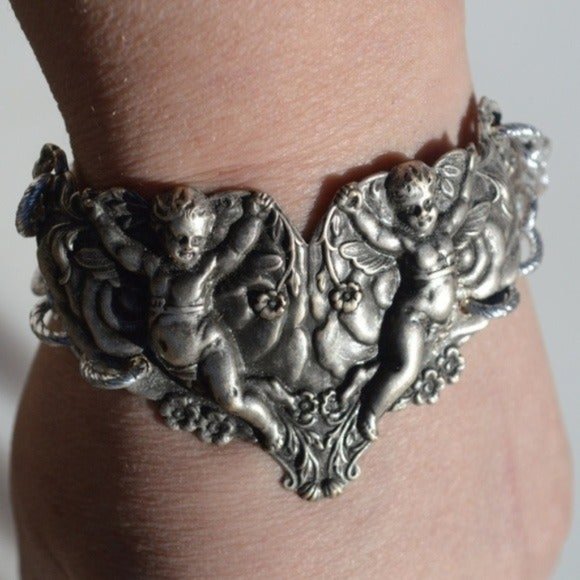Cherub Angel Cuff Bracelet Victorian Silver Repoussé Cupid Angels Christmas Gift - Picture 5 of 12